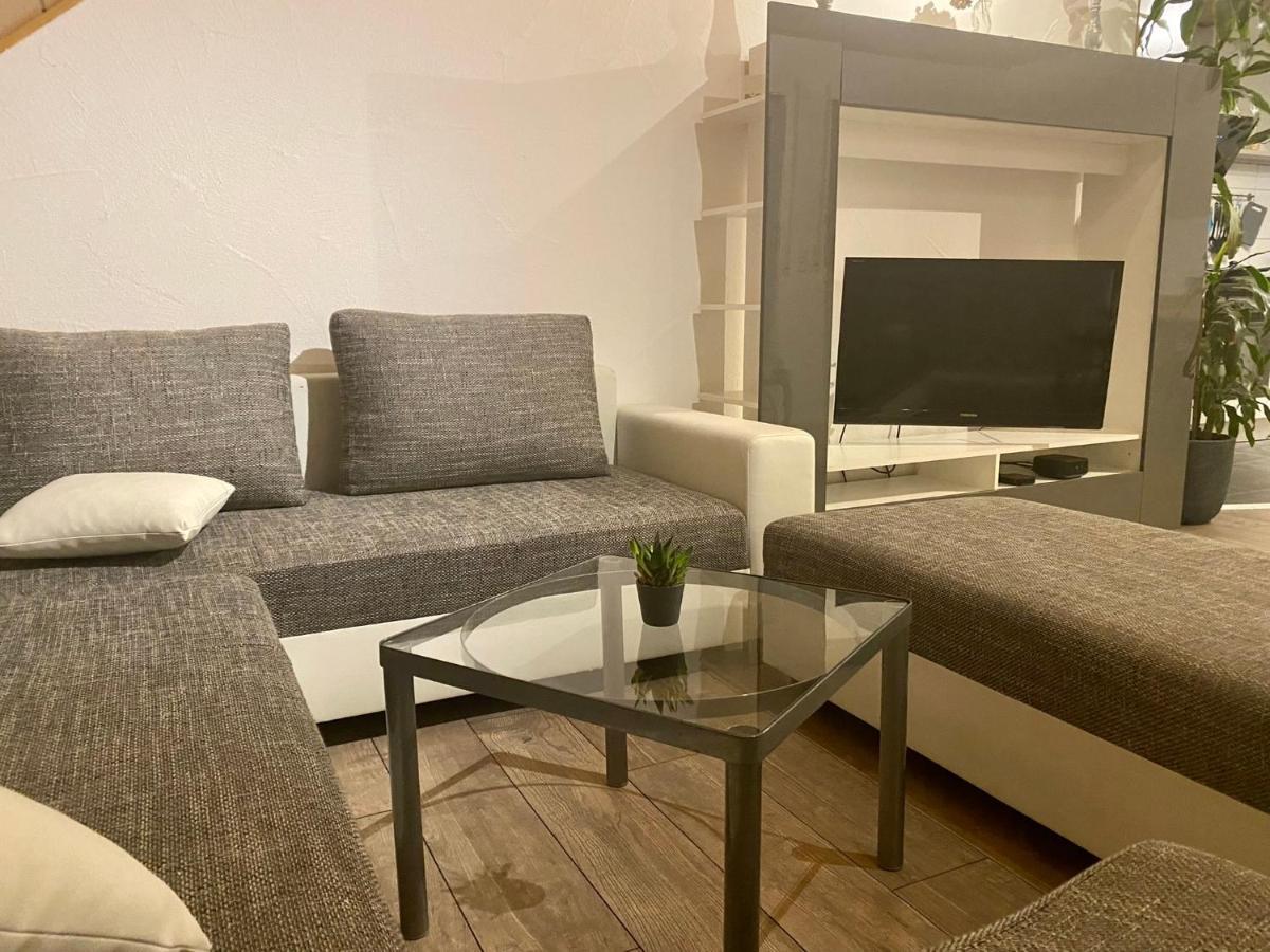 Ferienwohnung Mit Ausblick Mombris Exterior photo