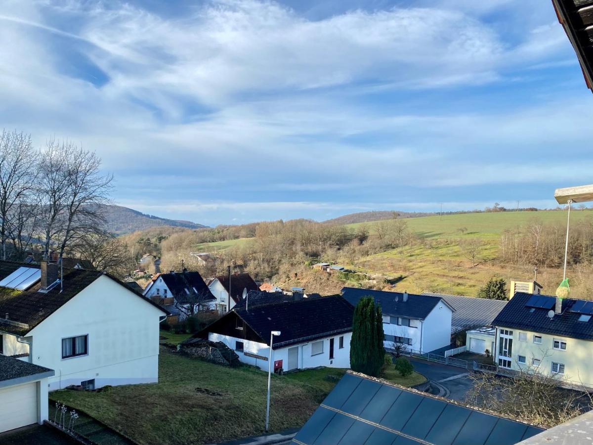 Ferienwohnung Mit Ausblick Mombris Exterior photo